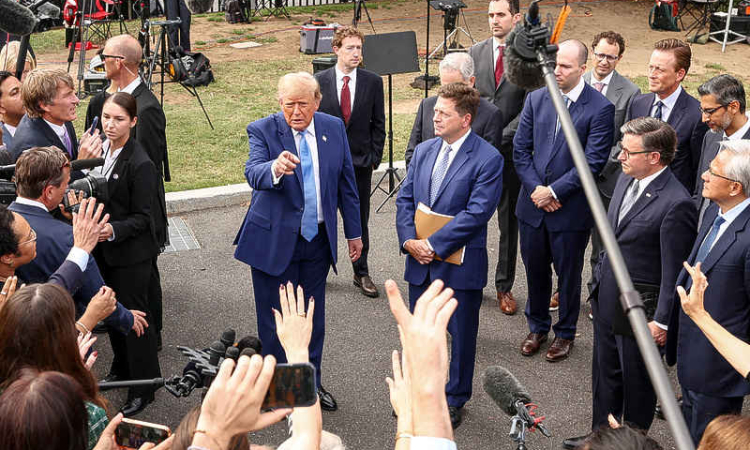 Trump, AI CEOs sign voluntary safety pact, back data center expansion